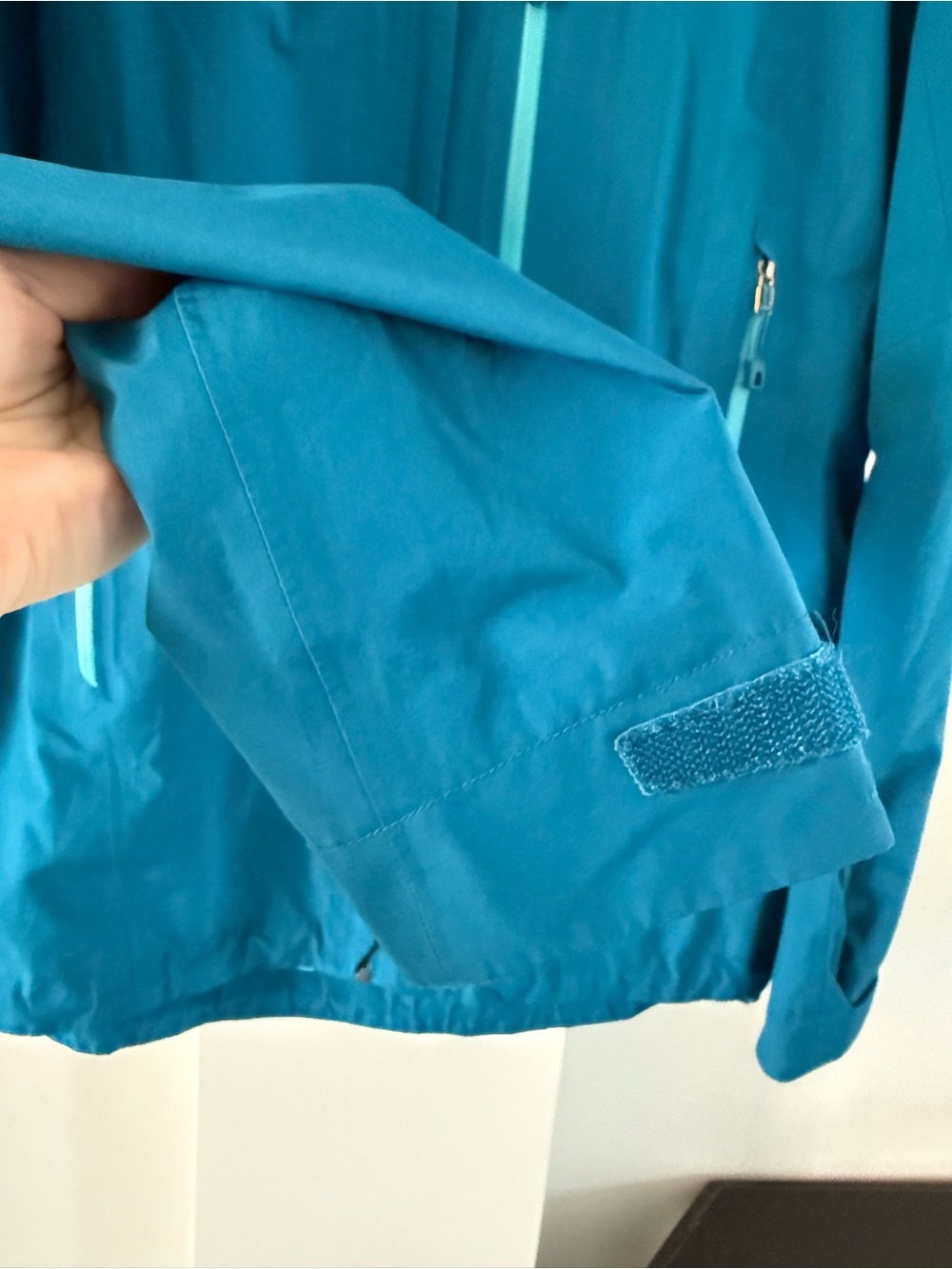 Patagonia Women’s Pilot Jacket GoreTex - Picture 4 of 11